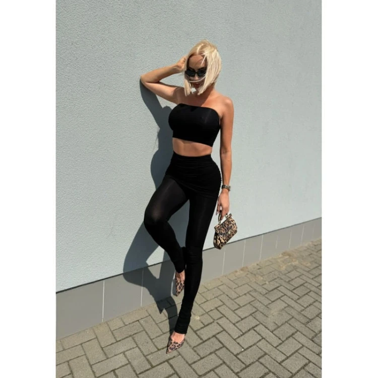 estella-leggings-czarne-legginsy-z-wiskozy-z-elementem-marszczonej-spodniczki (2).jpg